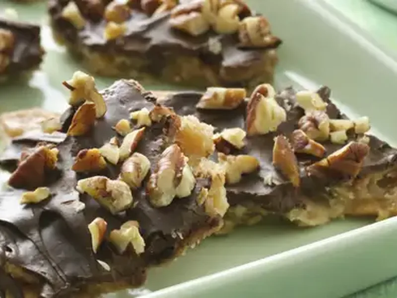 Cinnamon Toast Crunch Toffee Bark with Pecans