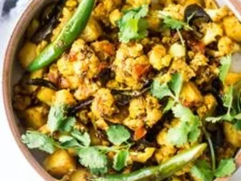 Spiced Indian Aloo Gobi with Cauliflower and Potatoes