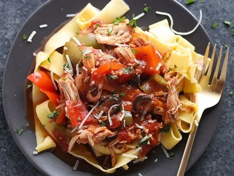 Slow Cooker Chicken Cacciatore with Peppers and Herbs