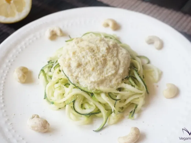 Creamy Cashew Sour Cream Sauce