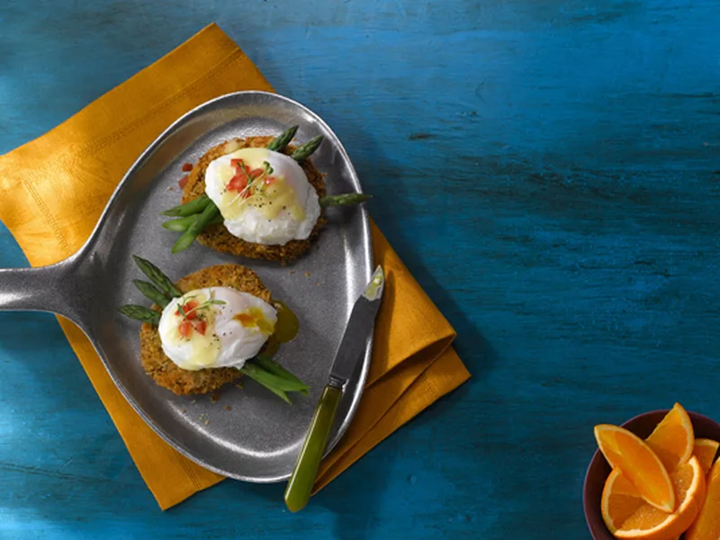 Idaho Potato Cake Benedict with Chipotle Hollandaise