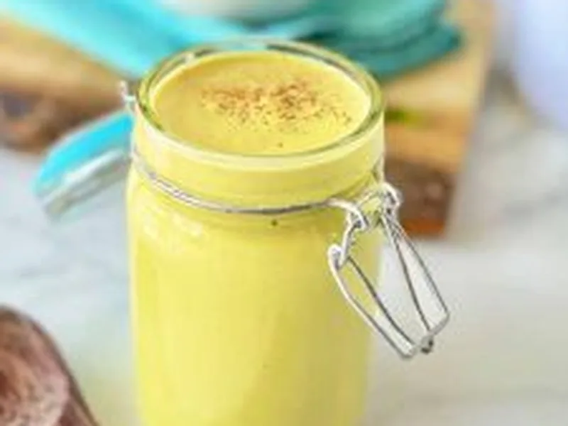 Creamy Cashew Cheese Sauce with Nutritional Yeast