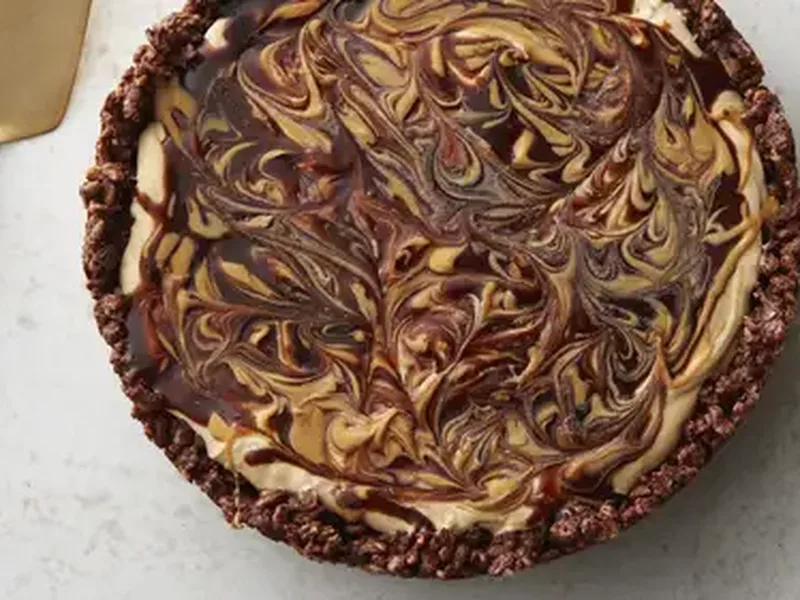 Frozen Peanut Butter Chocolate Rice Cereal Crust Cheesecake