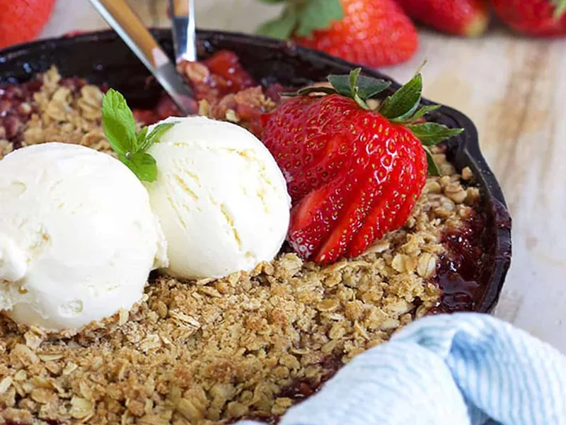 Classic Strawberry Rhubarb Crisp with Golden Oat Topping