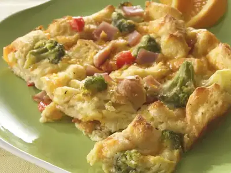 Overnight Cheesy Bacon and Broccoli Strata