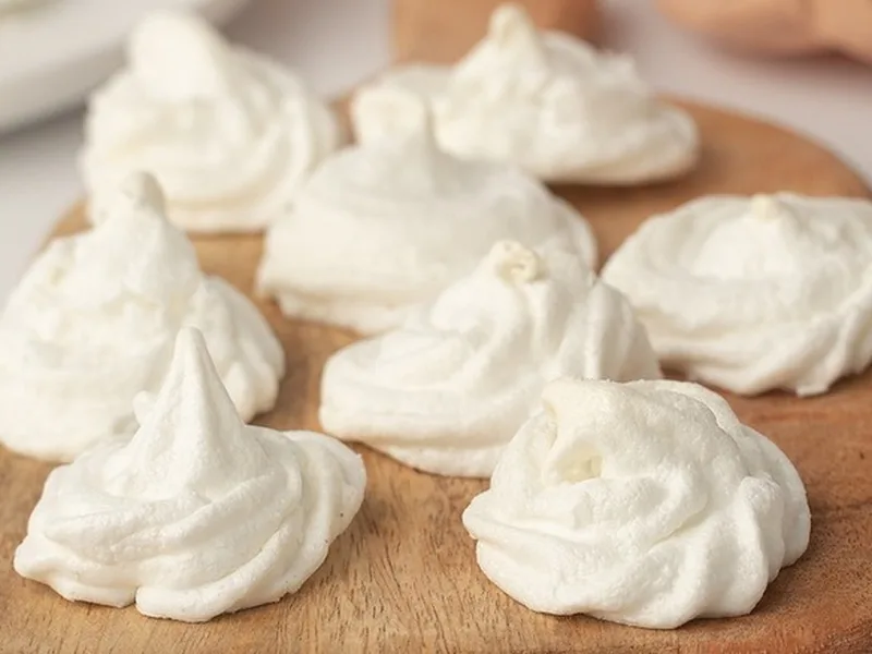 Classic Light and Airy Meringue Cookies - 4 Ingredients