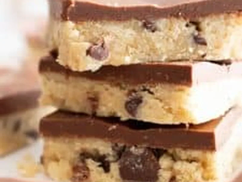 No-Bake Paleo Almond Flour Cookie Dough Bars with Chocolate