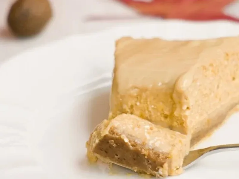 Pumpkin Spice Cheesecake with Dulce de Leche Caramel