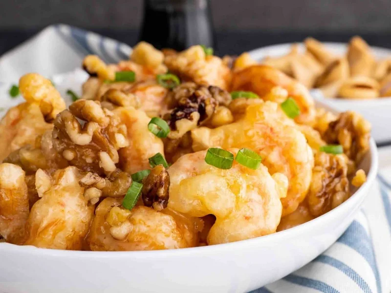 Crispy Honey Walnut Shrimp with Candied Walnuts