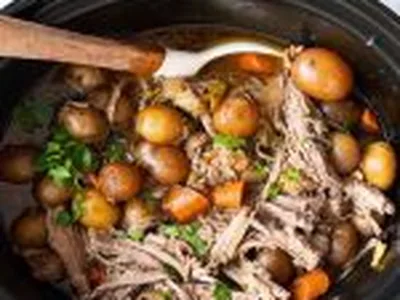Slow Cooker Eye of Round Roast with Root Vegetables