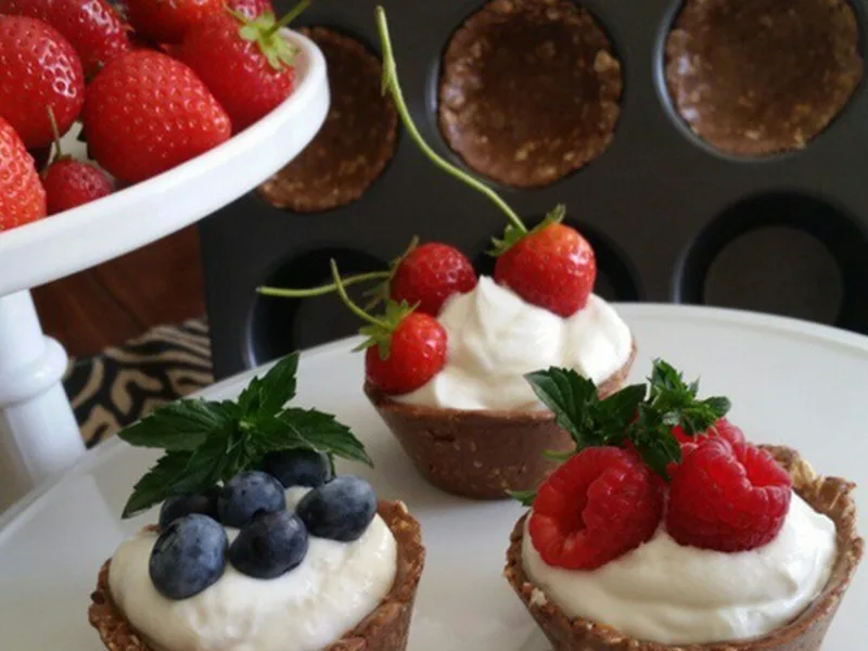 No-Bake Chocolate Oat Cups with Almond Butter and Cacao