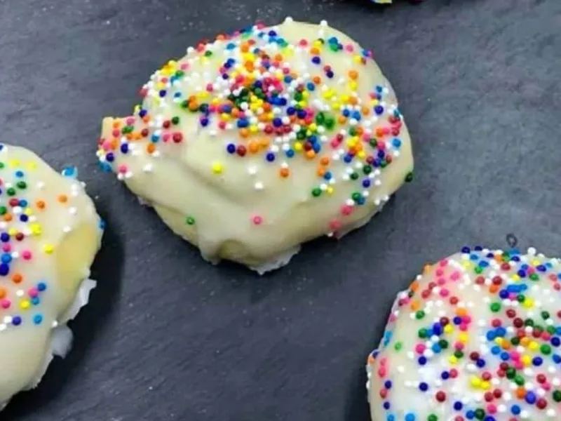 Air Fryer Italian Anise Cookies with Sweet Milk Glaze