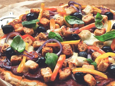 Gluten Free Pizza with Quorn Meat Free Pieces