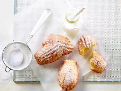Gluten-Free Vanilla Madeleines with Almond