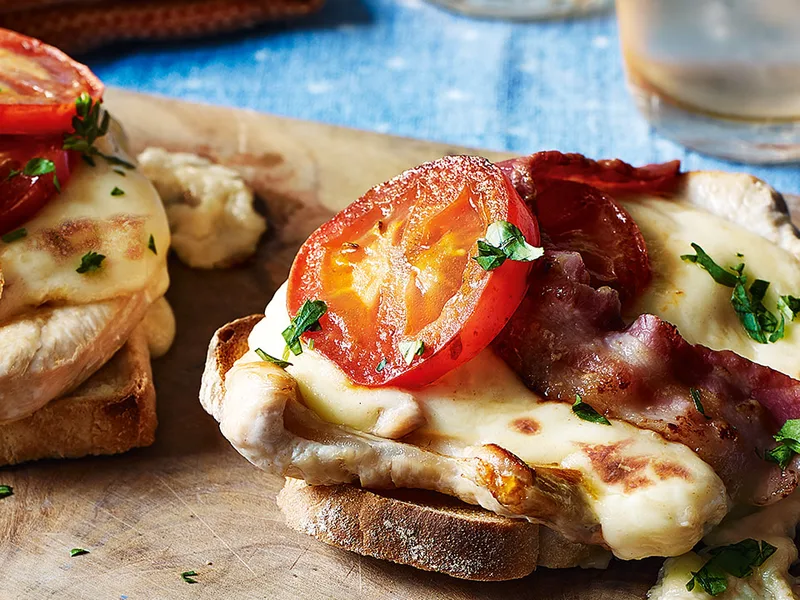Welsh Rarebit with Turkey Steaks and Bacon