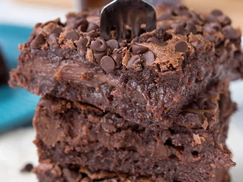 Hot Fudge Cheesecake Brownies with Three Chocolate Layers