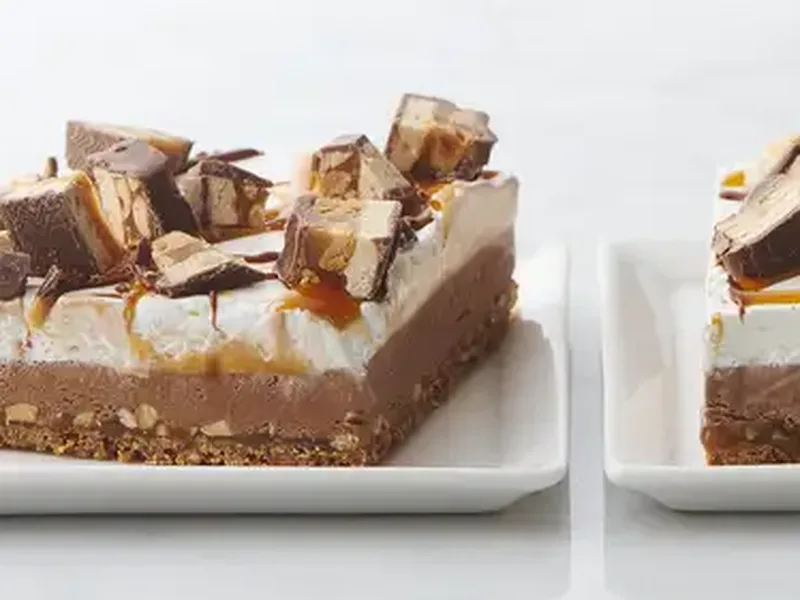 No-Bake Snickers Ice Cream Bars with Graham Cracker Crust