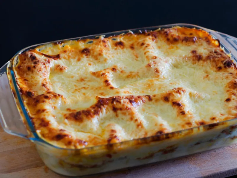 Ground Beef and Pasta Casserole with Cheddar Cheese