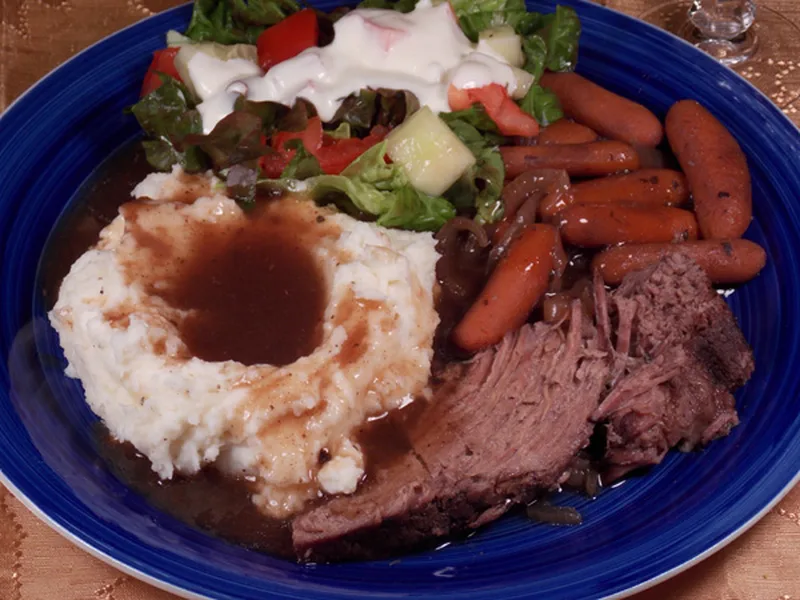Slow Cooker Pot Roast With Red Wine Gravy
