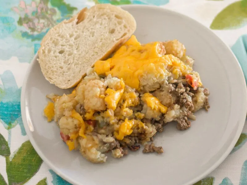Slow Cooker Tater Tot Ground Beef Casserole Recipe