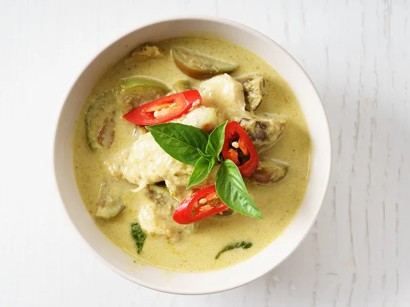 Instant Pot Green Curry with Chicken and Vegetables
