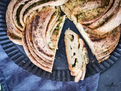 Gluten-Free Twisted Pesto Bread