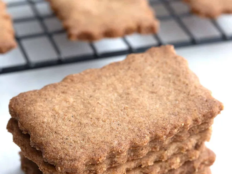 Keto Speculoos Spice Cookies with Almond Flour