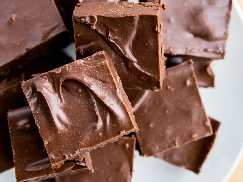 No-Bake Low-Carb Chocolate Fudge
