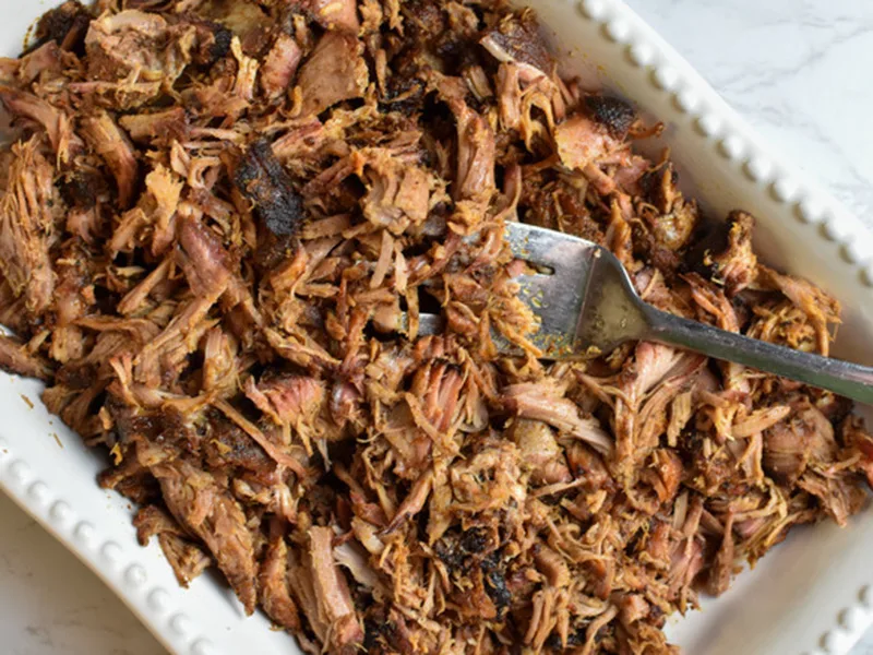 Smoked Pulled Pork Shoulder with Spice Rub