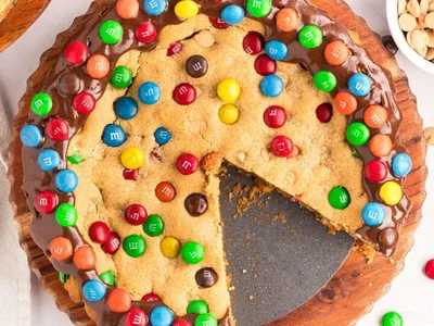 Peanut Butter Cookie Cake with M&M's