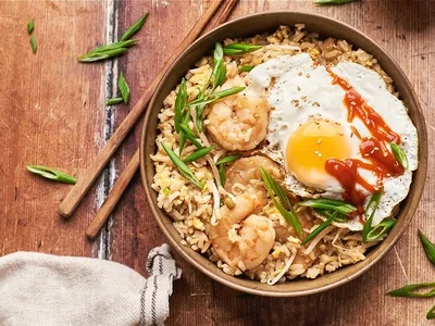 Classic Shrimp Fried Rice with Sesame Oil