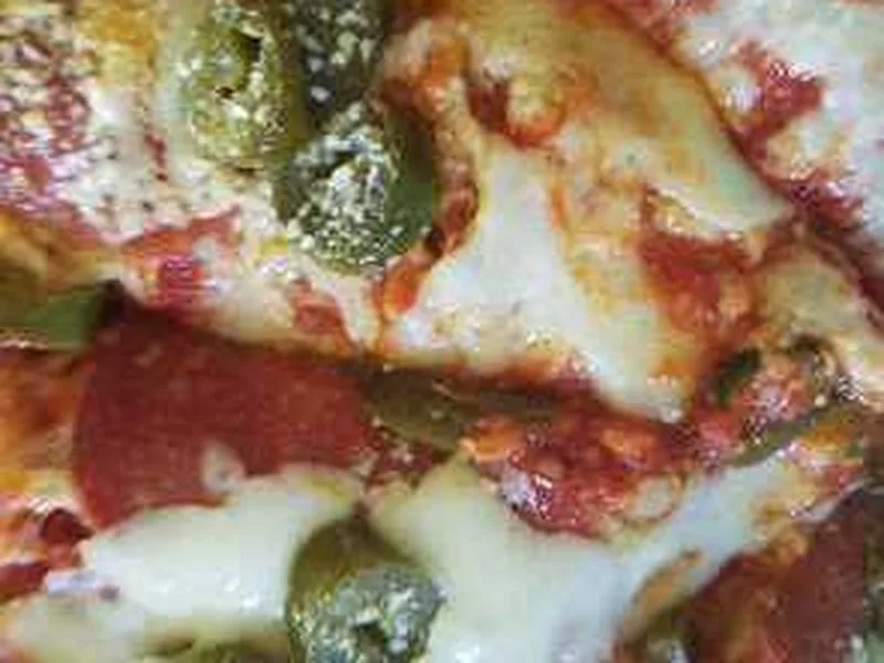 Spicy Pepperoni Pizza with Jalapeno and Garlic