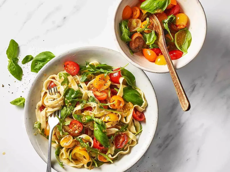 Fresh Tagliatelle with Raw Cherry Tomato Sauce