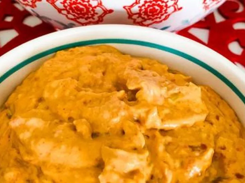 Smoked Queso Dip with Cream Cheese and Chilli