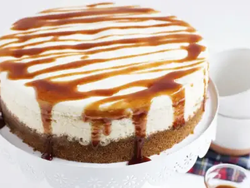 RumChata Cinnamon Toast Crunch Cheesecake with Drizzle