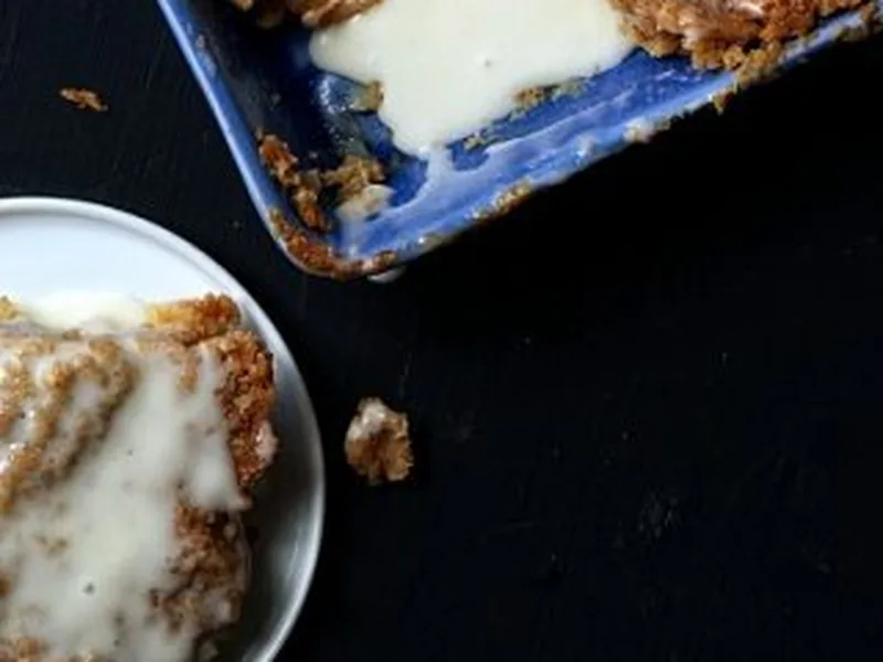 Easy Oatmeal Cookie Apple Cobbler with Sweet Vanilla Icing