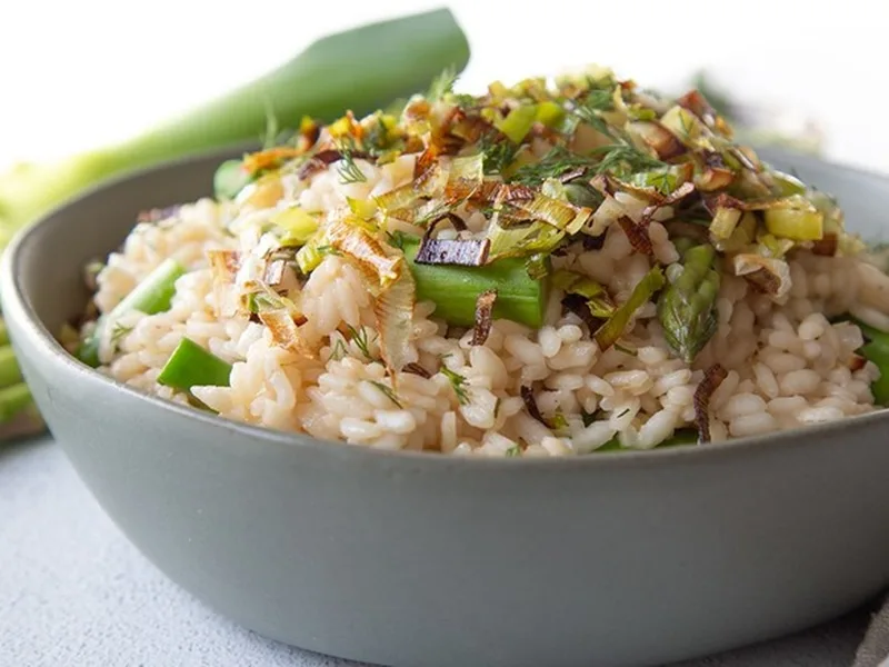 Creamy Arborio Risotto With Roasted Asparagus and Crispy Leeks