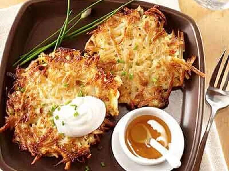 Crispy Potato-Apple Latkes with Coriander