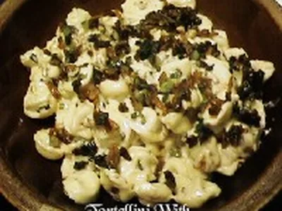 Creamy Bacon Tortellini with Sun-Dried Tomatoes