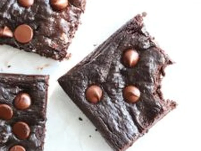 Fudgy Chocolate Avocado Brownies with Almond Flour