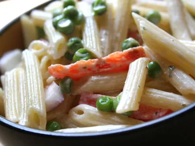 Creamy Penne Salad With Bell Peppers and Peas