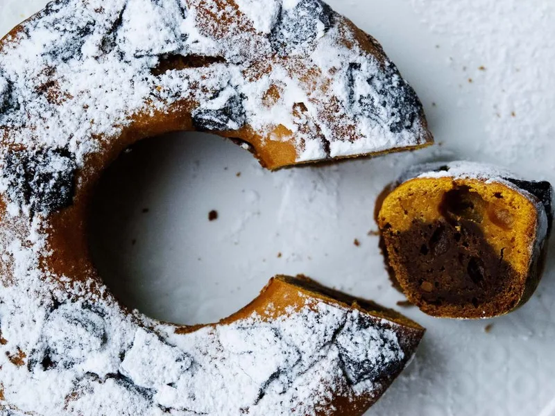 Whole Wheat Pumpkin Chocolate Chip Ring Cake