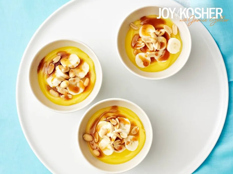 Easy Homemade Banana Caramel Pudding Sundae