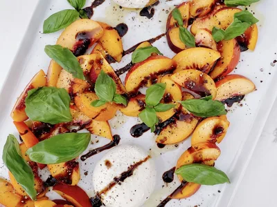 Peach Caprese Salad with Burrata Cheese