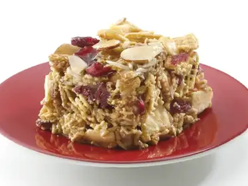 No-Bake Cinnamon Apple Granola Bars with Almonds and Cranberries