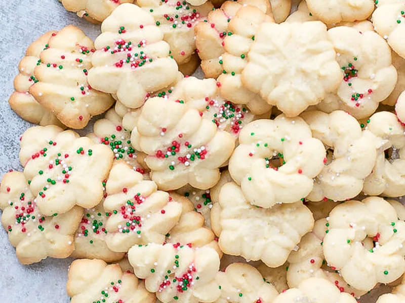 Easy Butter Cream Cheese Spritz Cookies