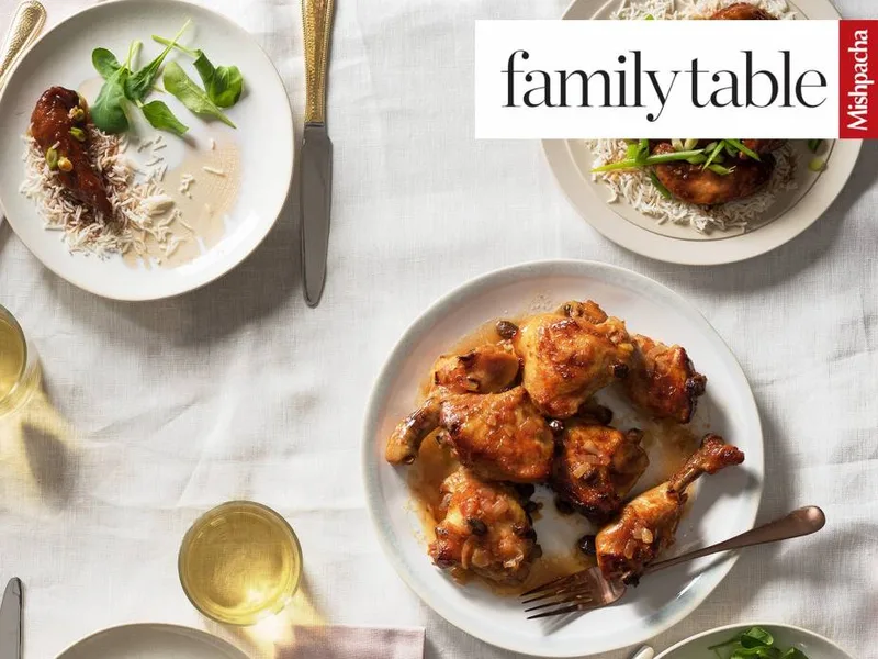 Slow Cooker Honey Ketchup Chicken with Sweet Wine and Raisins