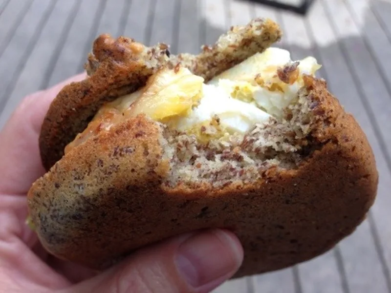 Low-Carb Almond Flour Biscuits with Flax Meal