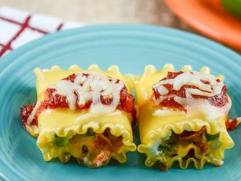 Jalapeño Popper Lasagna Rolls with Bacon and Cream Cheese