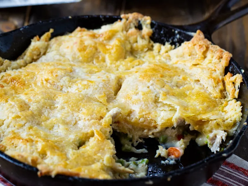 Skillet Chicken Pot Pie with Cheddar Cheese Crust